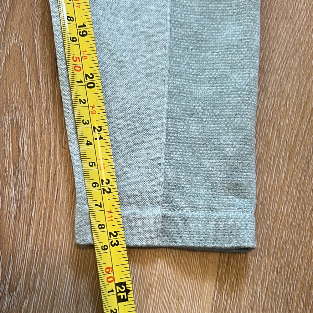 Gymshark Women’s Light Green Leggings Large - Picture 4 of 11